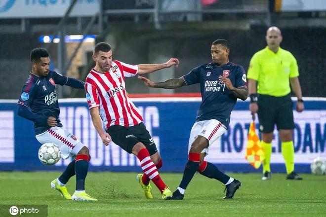 神和战术布 神和战术布